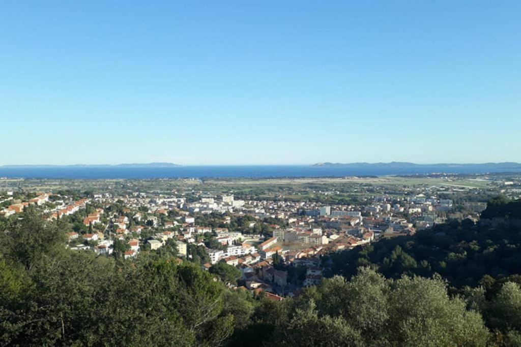 T2 Clim Parking, Entre Nature Et Plage Hyères Esterno foto