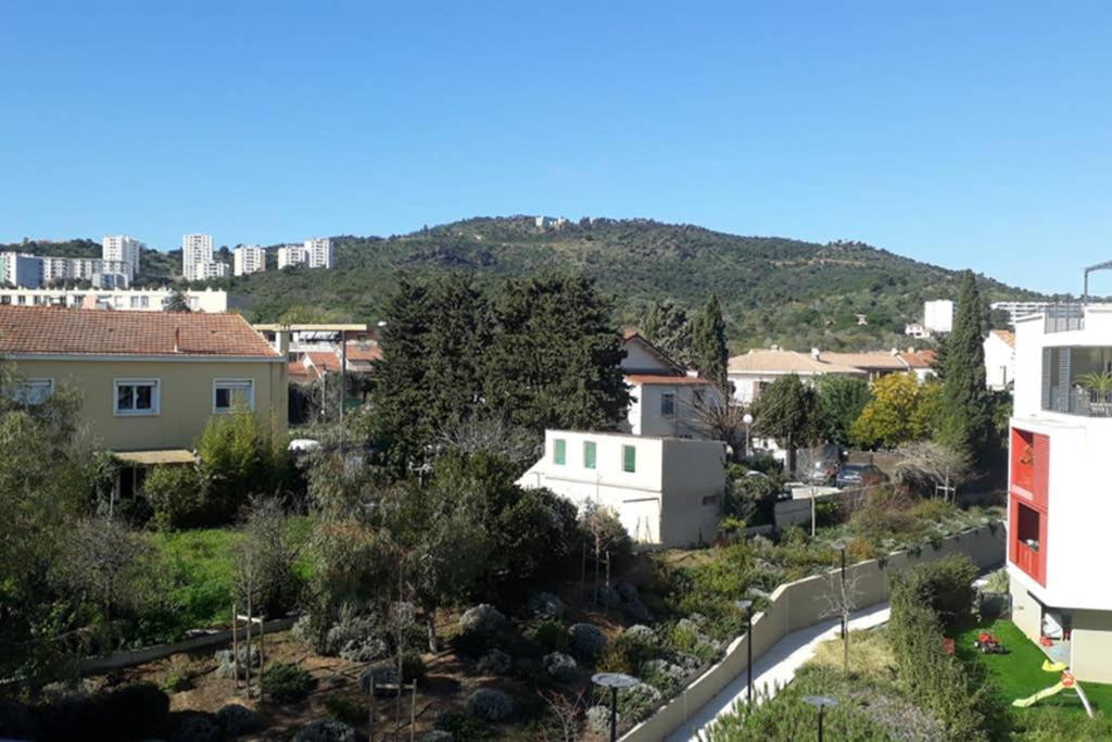T2 Clim Parking, Entre Nature Et Plage Hyères Esterno foto